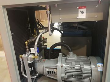 Tank Mounted 25 Hp Screw Air Compressor , Diesel Air Compressor Filters Combined 18.5Kw